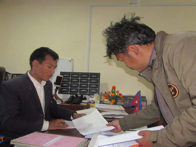 जसले संक्रमित हुँदा पनि काम छाडेनन् ......